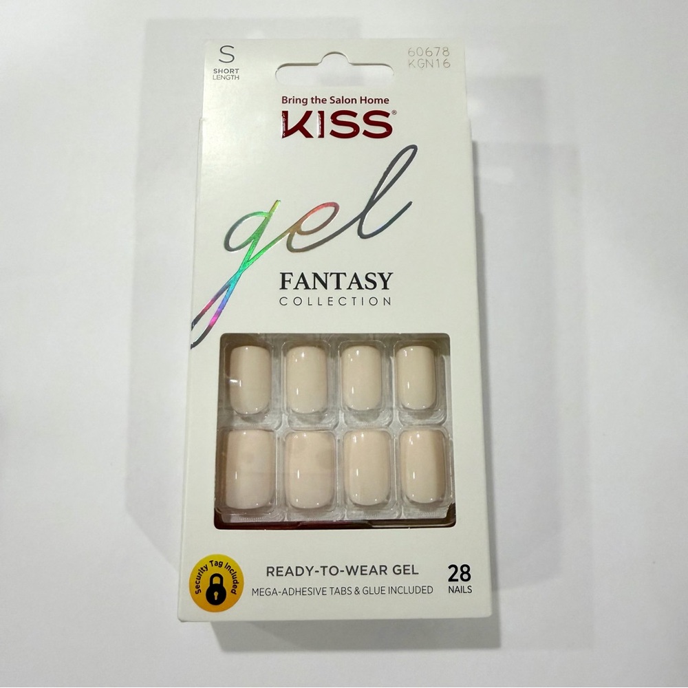 KISS Gel Fantasy Collection - Soft Cream Short Square Shape - 28 Nails